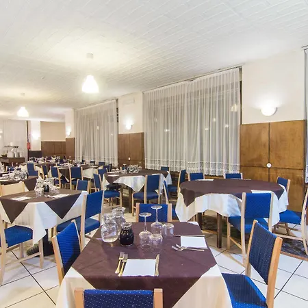 Excelsior Cimone Lowcost Hotel San Martino Di Castrozza